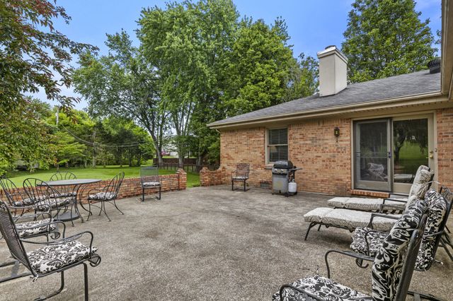 18 Casa Landa Way, Winchester, KY 40391
