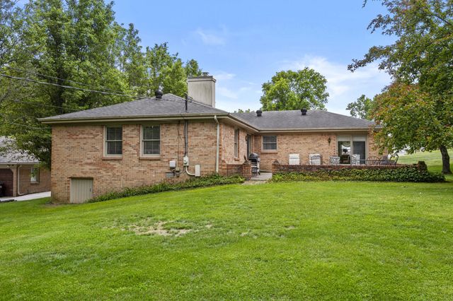 18 Casa Landa Way, Winchester, KY 40391