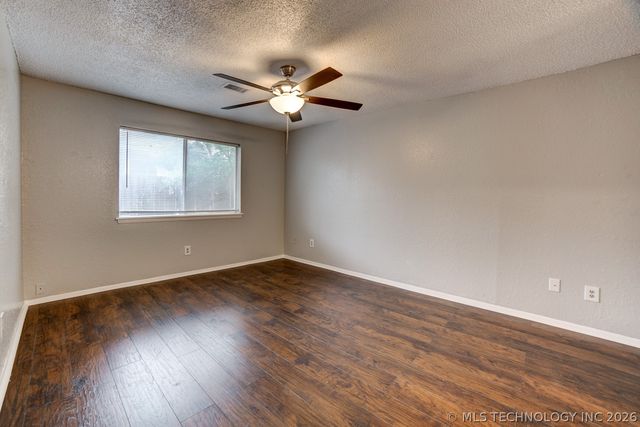 10912 E 16th Street, Tulsa, OK 74128