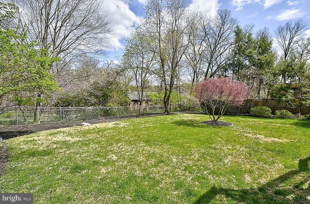 7033 31ST STREET, Washington, DC 20015