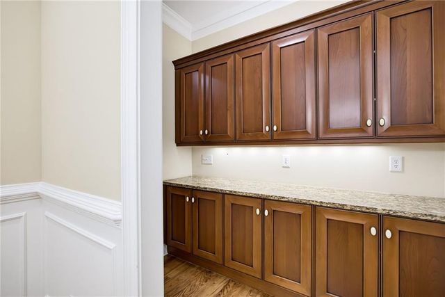 2318 Saint Davids Square NW 14, Kennesaw, GA 30152