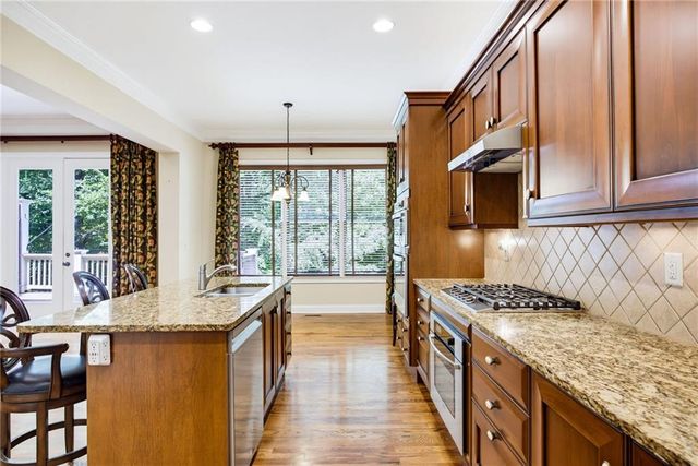 2318 Saint Davids Square NW 14, Kennesaw, GA 30152