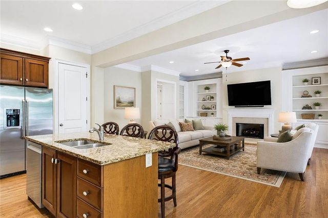 2318 Saint Davids Square NW 14, Kennesaw, GA 30152