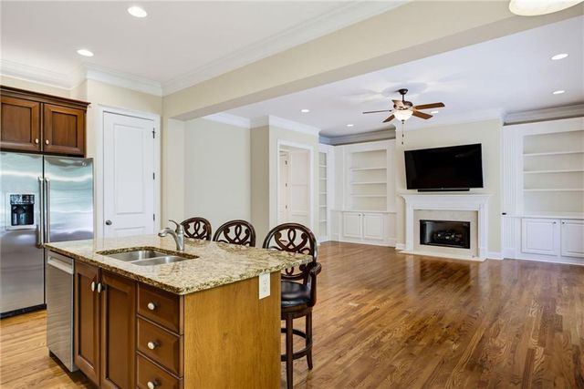 2318 Saint Davids Square NW 14, Kennesaw, GA 30152