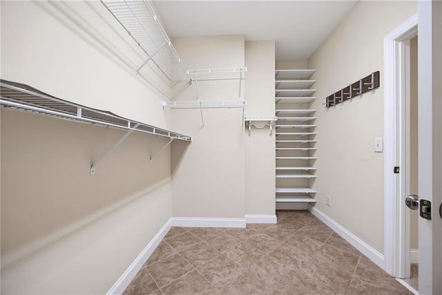 2318 Saint Davids Square NW 14, Kennesaw, GA 30152
