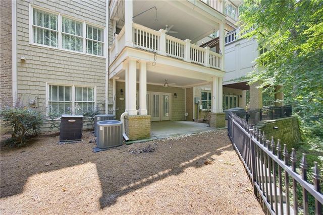 2318 Saint Davids Square NW 14, Kennesaw, GA 30152