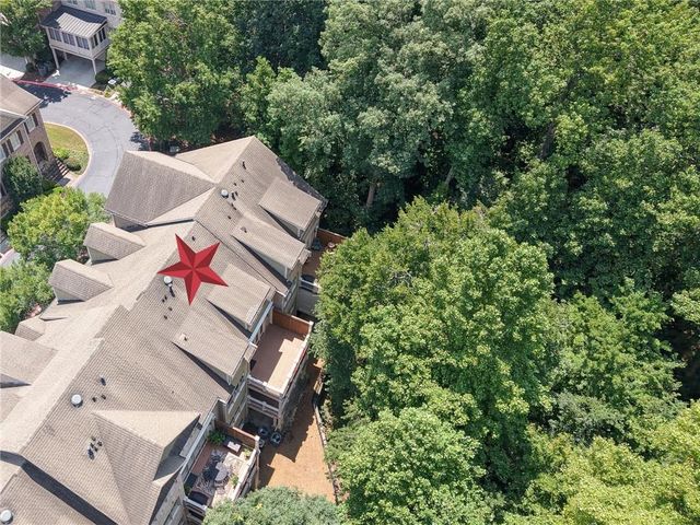 2318 Saint Davids Square NW 14, Kennesaw, GA 30152