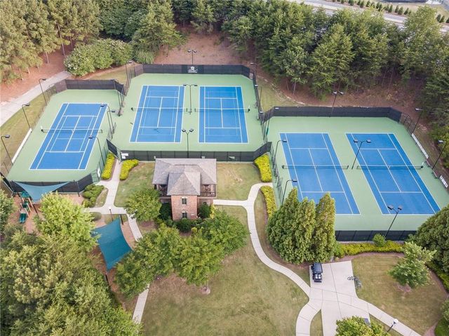 2318 Saint Davids Square NW 14, Kennesaw, GA 30152
