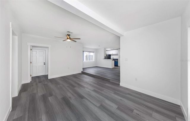 360 57TH STREET N, St Petersburg, FL 33710