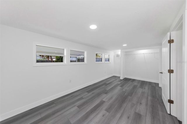 360 57TH STREET N, St Petersburg, FL 33710