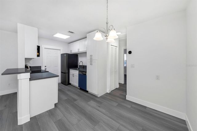 360 57TH STREET N, St Petersburg, FL 33710