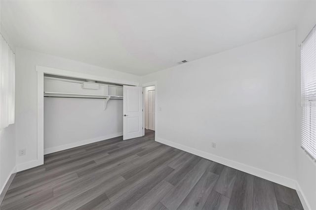 360 57TH STREET N, St Petersburg, FL 33710