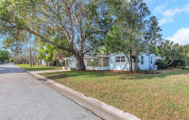 360 57TH STREET N, St Petersburg, FL 33710