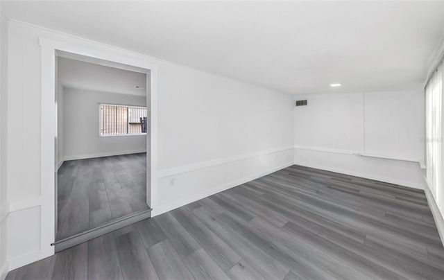 360 57TH STREET N, St Petersburg, FL 33710