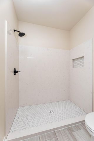 10311 Burgundy Drive, Horace, ND 58047