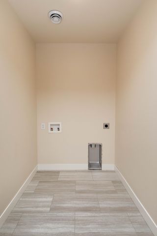 10311 Burgundy Drive, Horace, ND 58047