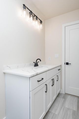 10311 Burgundy Drive, Horace, ND 58047