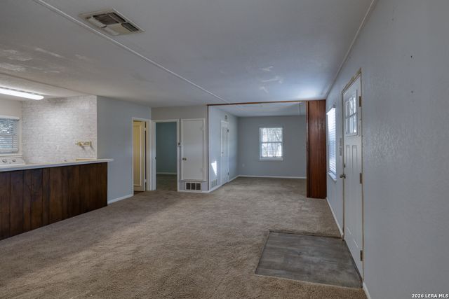 1352 Linda, Canyon Lake, TX 78133