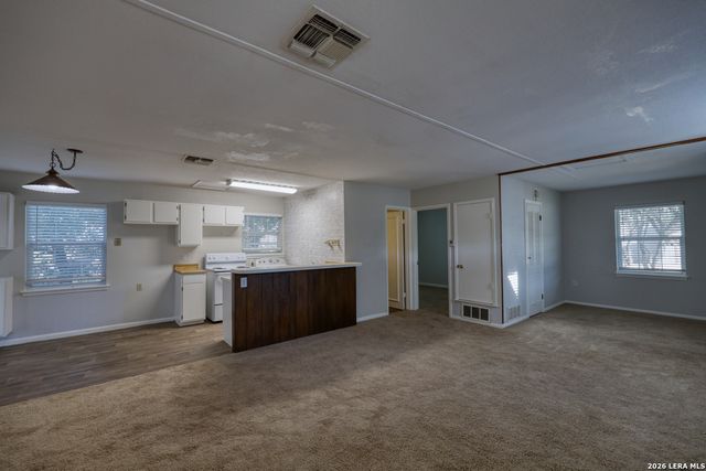 1352 Linda, Canyon Lake, TX 78133