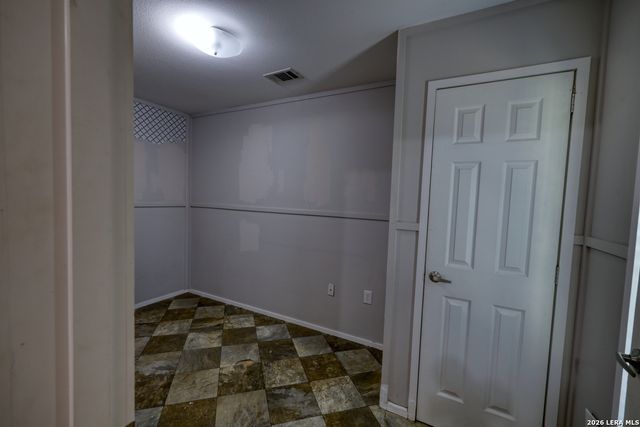 1352 Linda, Canyon Lake, TX 78133