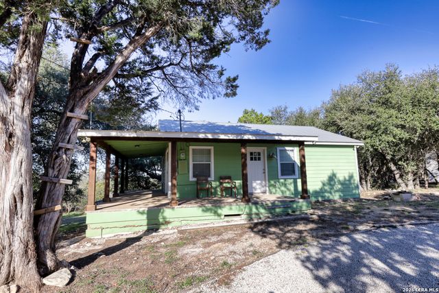 1352 Linda, Canyon Lake, TX 78133