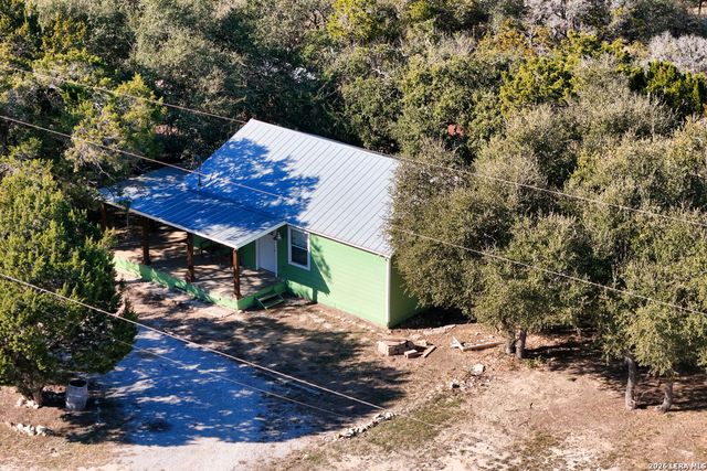 1352 Linda, Canyon Lake, TX 78133