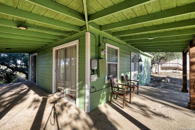 1352 Linda, Canyon Lake, TX 78133