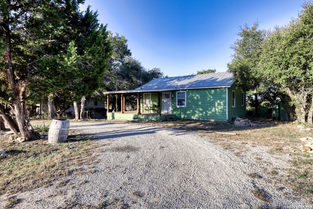 1352 Linda, Canyon Lake, TX 78133