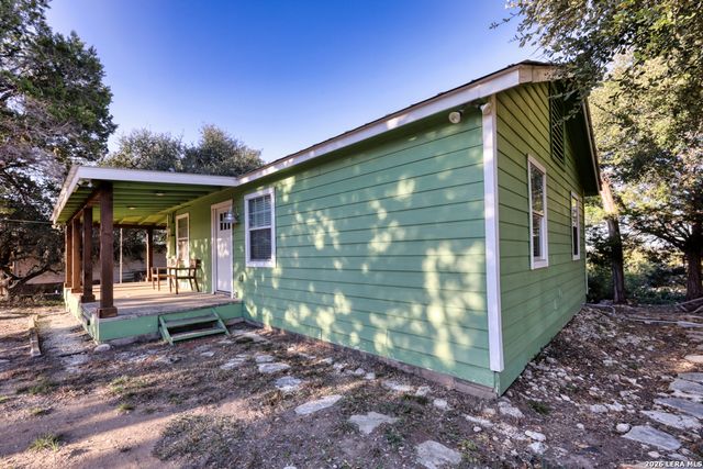 1352 Linda, Canyon Lake, TX 78133