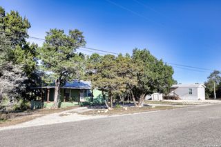 1352 Linda, Canyon Lake, TX 78133