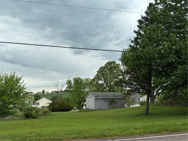 105 Lentz Rd, Unity Twp, PA 15650