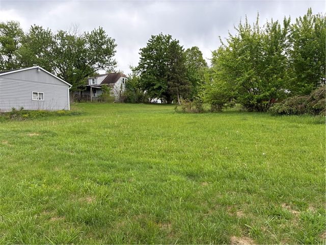 105 Lentz Rd, Unity Twp, PA 15650