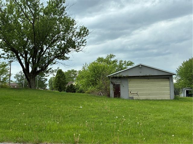 105 Lentz Rd, Unity Twp, PA 15650