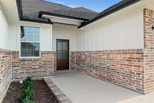 113 Hay Meadow Drive, Winona, TX 75792