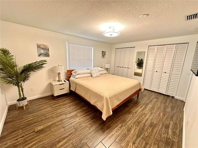 1503 EDNA AVE NW, Largo, FL 33770
