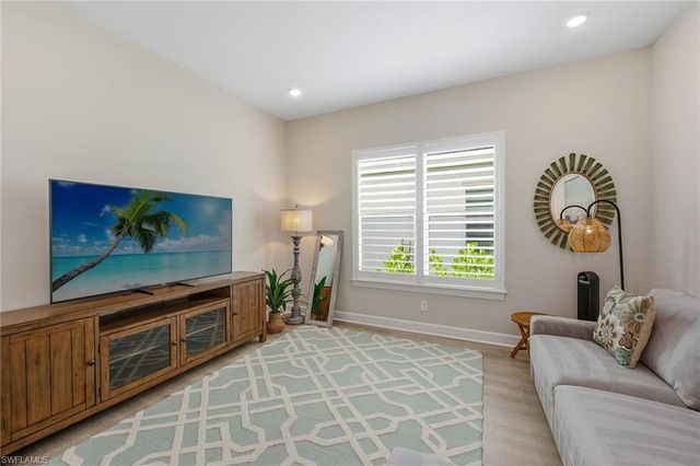15848 Triesta LN, Naples, FL 34114
