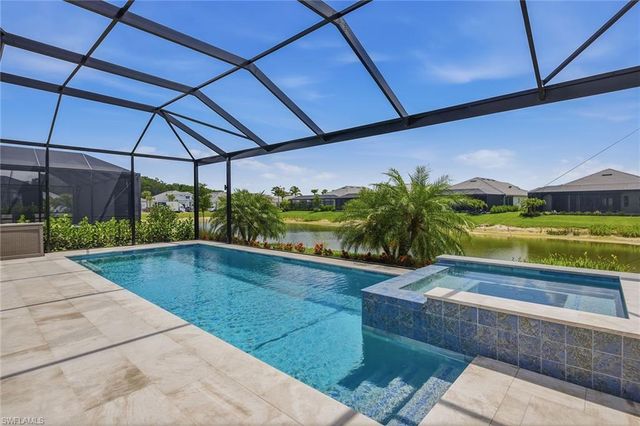 15848 Triesta LN, Naples, FL 34114