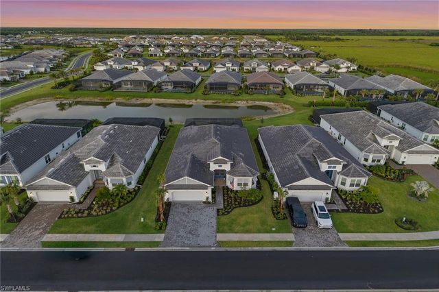 15848 Triesta LN, Naples, FL 34114