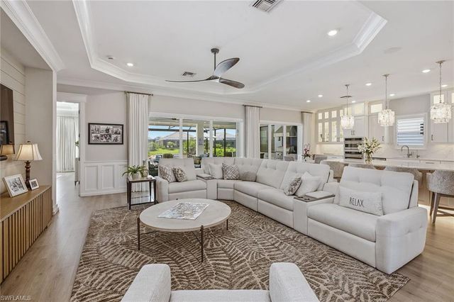 15848 Triesta LN, Naples, FL 34114