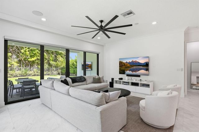 8544 Apple Falls Lane, Boca Raton, FL 33496