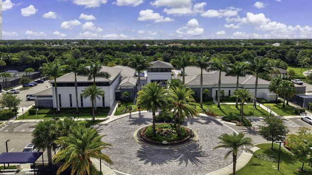 8544 Apple Falls Lane, Boca Raton, FL 33496