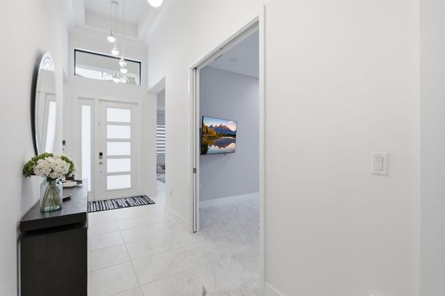 8544 Apple Falls Lane, Boca Raton, FL 33496