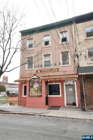 47 Fleming Avenue, Newark, NJ 07105