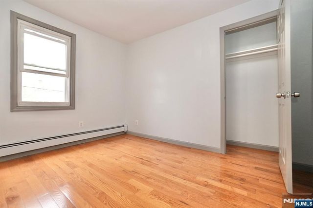 47 Fleming Avenue, Newark, NJ 07105