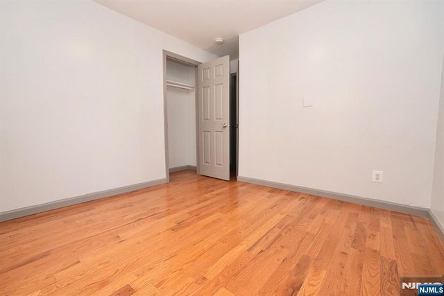 47 Fleming Avenue, Newark, NJ 07105