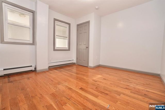 47 Fleming Avenue, Newark, NJ 07105