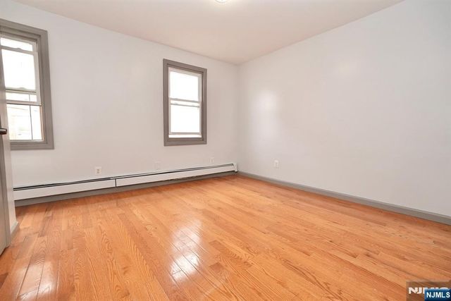 47 Fleming Avenue, Newark, NJ 07105