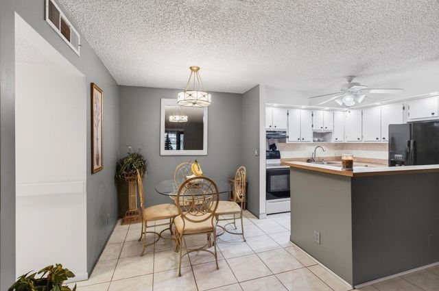 15496 Lakes Of Delray Boulevard 104, Delray Beach, FL 33484