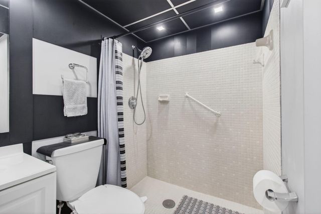 15496 Lakes Of Delray Boulevard 104, Delray Beach, FL 33484