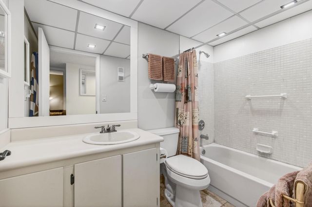 15496 Lakes Of Delray Boulevard 104, Delray Beach, FL 33484